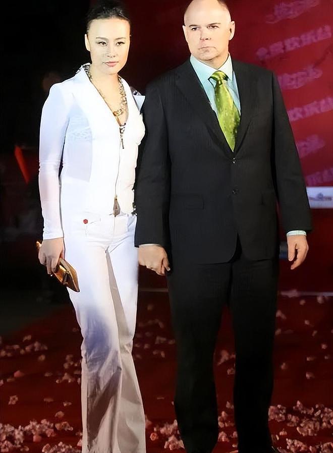 邬君梅外籍老公病逝,结婚30年没孩子,独自在美庆60岁生日(组图) - 10