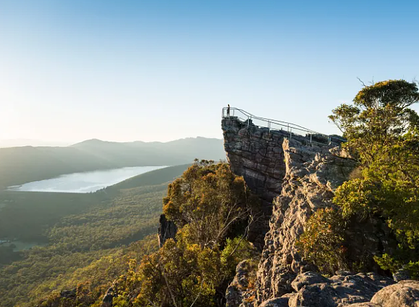 2026必去！澳洲这些封神徒步景点，带你看尽森林、湖泊、平原（组图） - 10