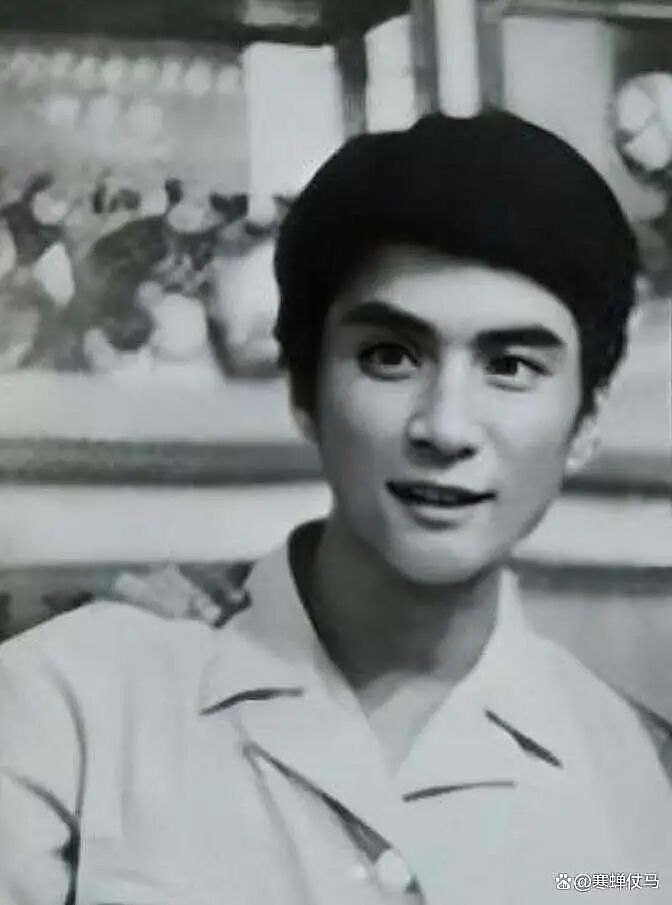【情感】老戏骨李强:年轻时太帅没戏拍,演西门庆无人敢嫁,52岁做爸爸幸福圆满(组图) - 5