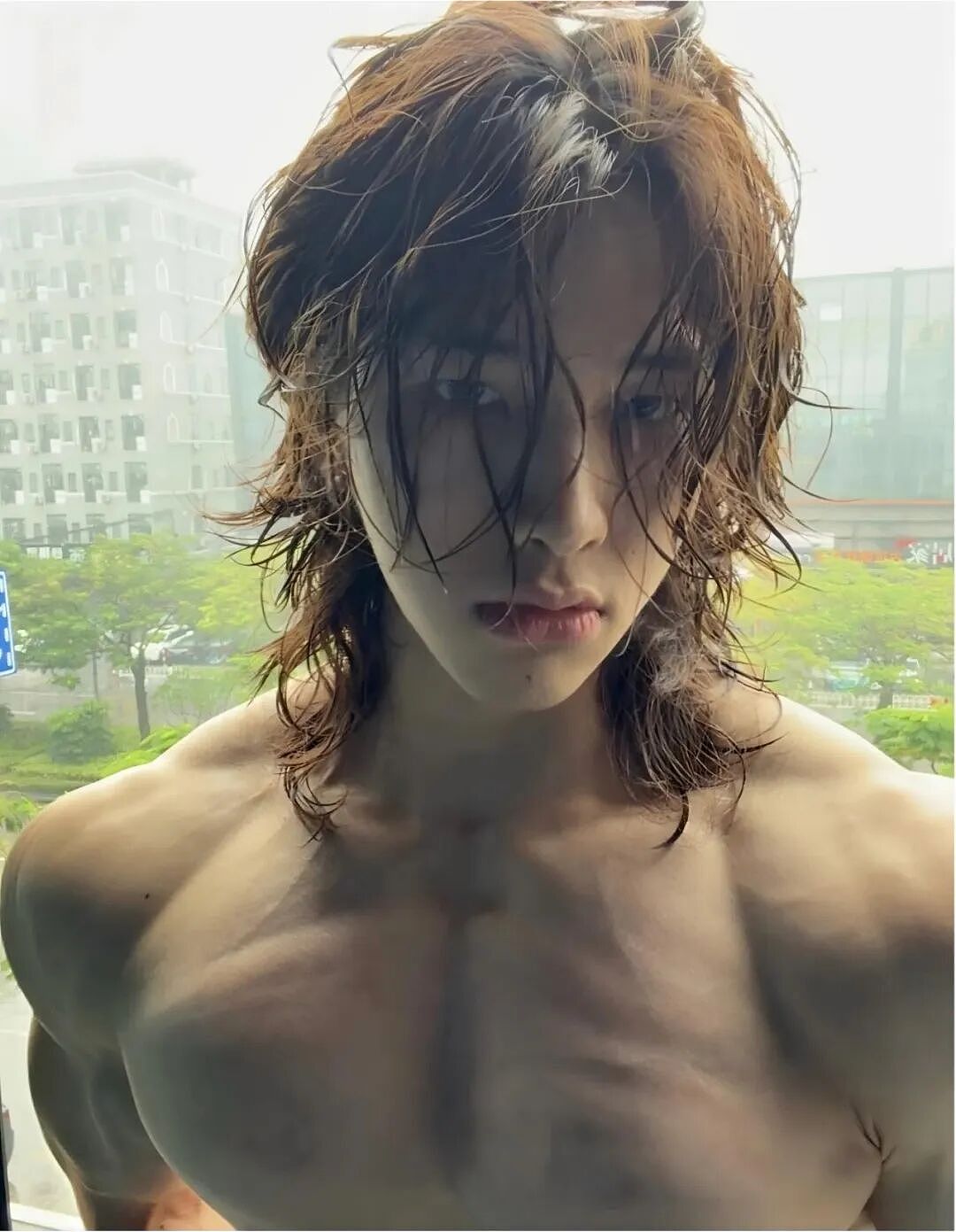 【帅哥】假期福利！这个肩宽腰细的肌肉猛男，直接让我基达爆炸（组图） - 2