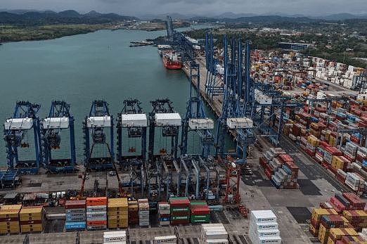 李嘉诚遭巴拿马“零元购”,港府回应:巴拿马自毁国家信用(组图) - 1