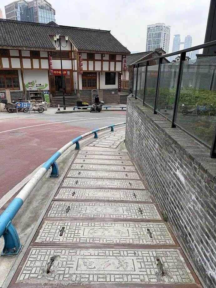 【爆笑】网友偶遇陈冠希一起拍了合照后，结果...？网友笑疯：港媒都要甘拜下风！（组图） - 40