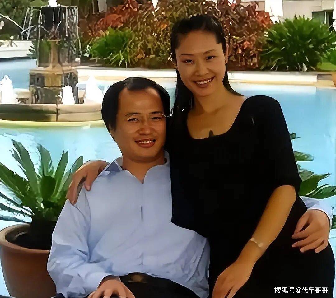 59岁于文华近况曝光！离婚后带女儿嫁给粉丝，如今尽情享受田园生活（组图） - 11