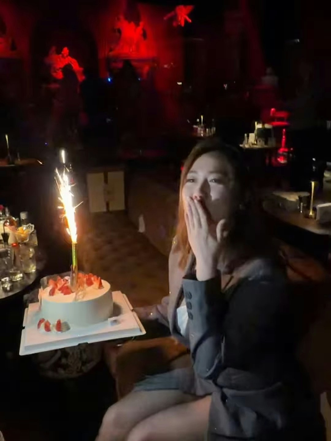 TVB女星庆生大秀身材!侧身真空照尺度惊人,现已转行潜水教练(组图) - 8