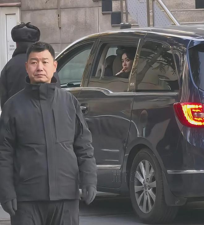 春晚联排百态！李健享受开车进场，沙溢尴尬跛脚，梁家辉冷脸饭撒（组图） - 7