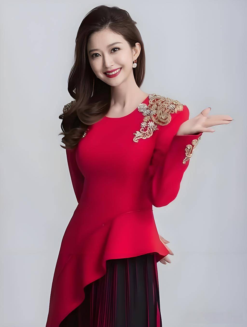 央视春晚主持人阵容曝光！柳岩落选，刘心悦上位（组图） - 7