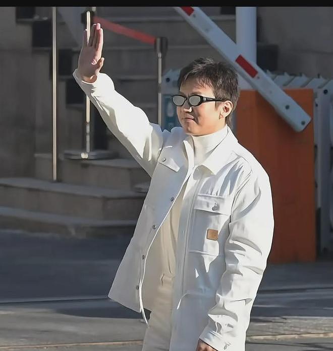 春晚联排百态！李健享受开车进场，沙溢尴尬跛脚，梁家辉冷脸饭撒（组图） - 11