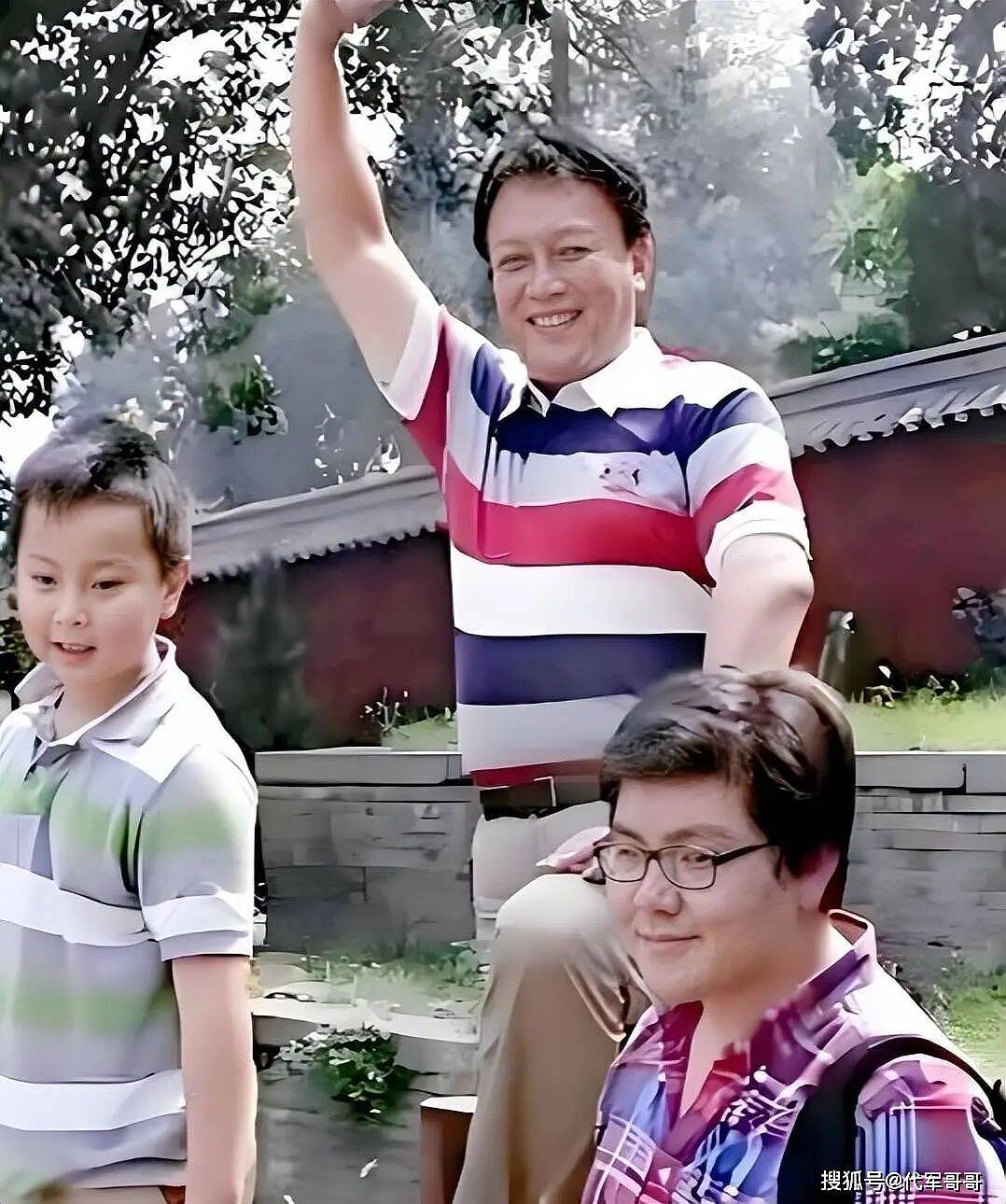 73岁唐国强近况曝光！为了两个患病儿子的医疗费（组图） - 5