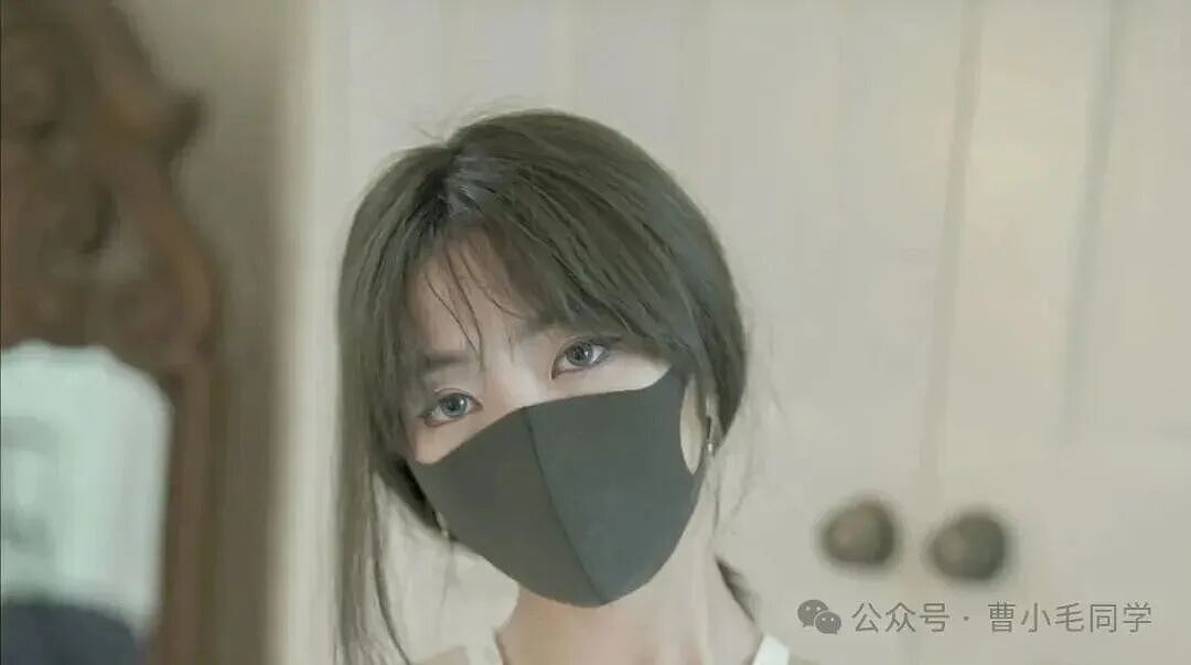 火遍外网的华人女艳星首次曝光全脸照和收入，评论区却全被她颜值惊呆（组图） - 11