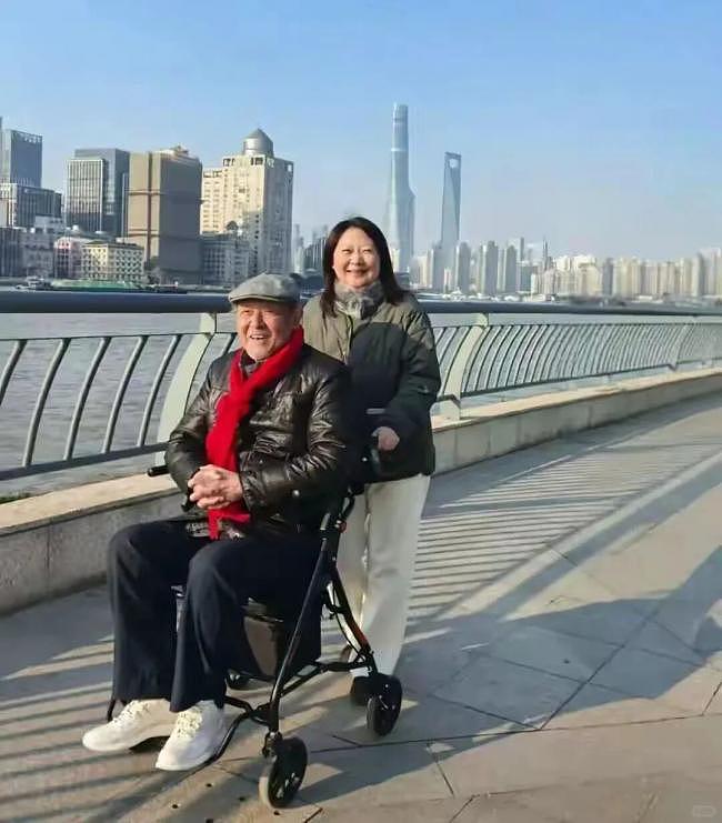 帅了一辈子的银幕男神，自律一生，深情一世（组图） - 1