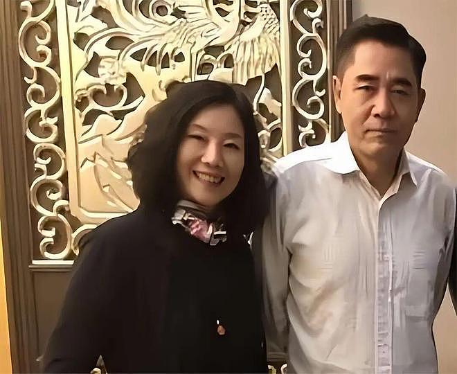 69岁陈宝国近况曝光！与大学同学结婚43年零绯闻，儿子让他很烦恼（组图） - 12