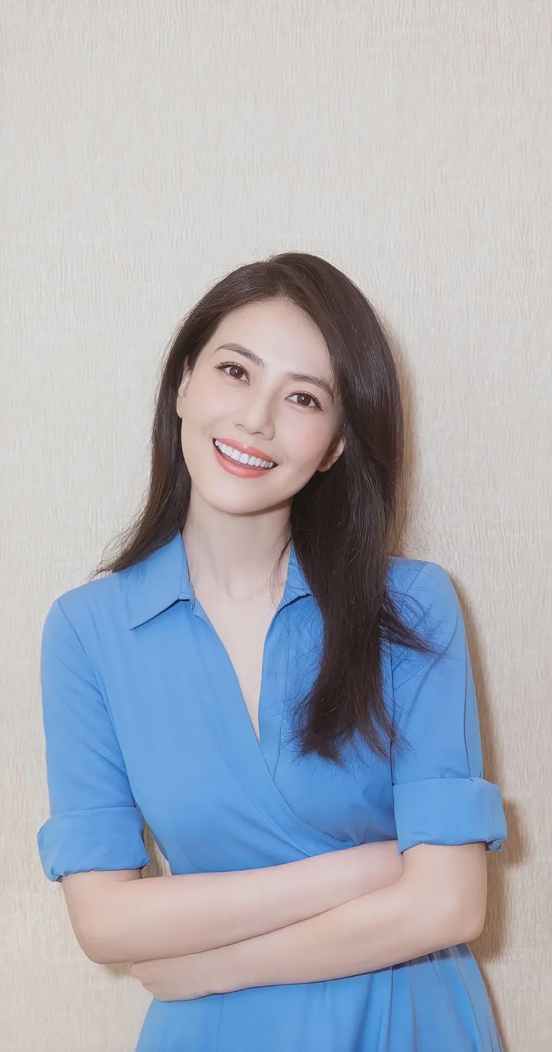 【美女】写真集——气质美女（组图） - 15
