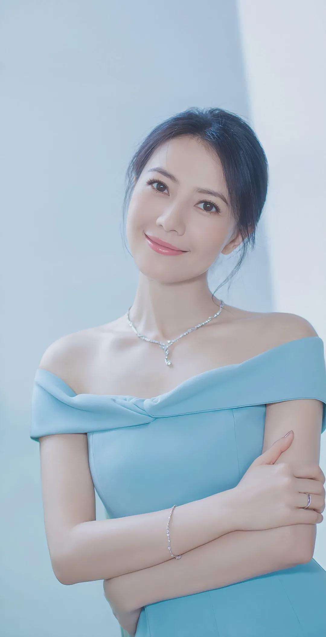 【美女】写真集——气质美女（组图） - 2