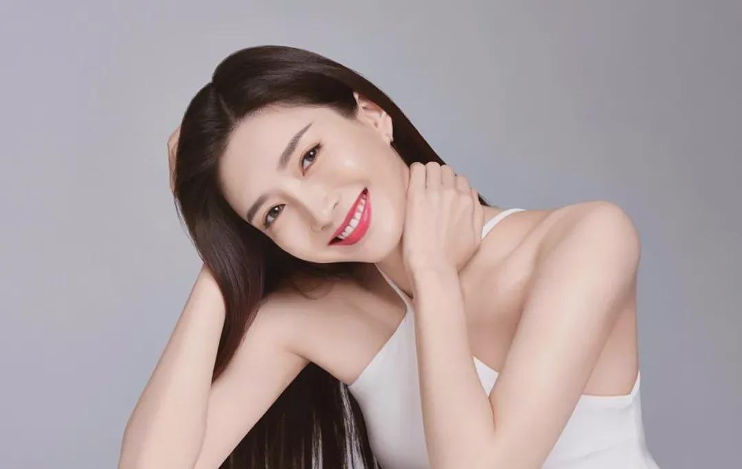 【美女】写真集——气质美女（组图） - 38