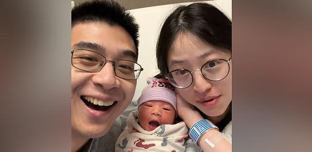 妻子抢救仍在拍摄，千万粉丝网红晒妻子生产过程引众怒（组图） - 2