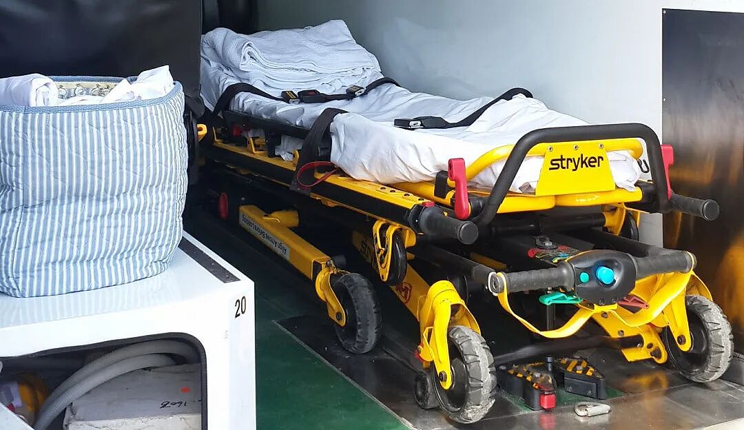 奥克兰男子家中死亡，救护车迟到100分钟；纽航空乘罢工，44个航班取消；新西兰苹果被非法种植，中国最高法院出手（组图） - 4