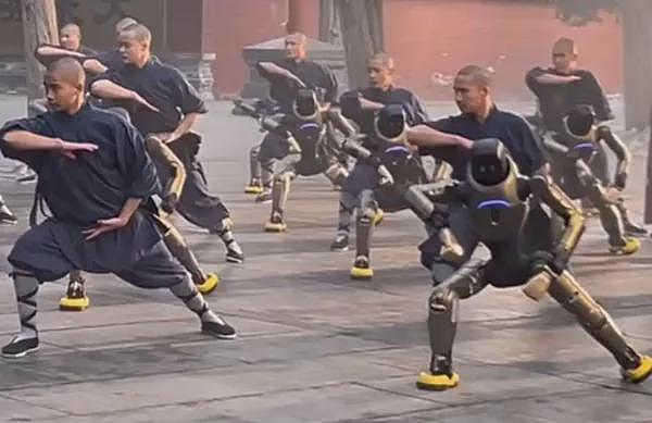 魔幻场面！机器人大军出现在河南少林寺练武（视频/组图） - 2