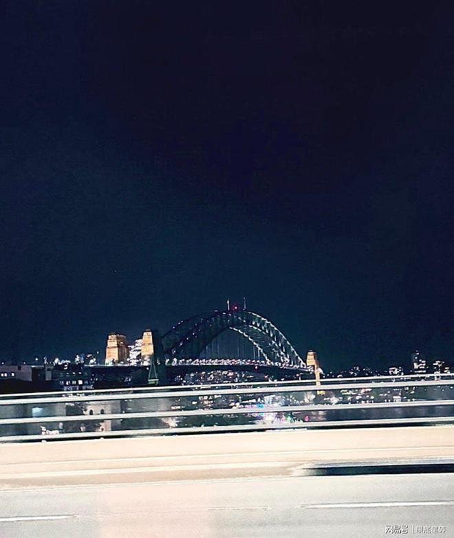 演员王阳明随妻子回娘家澳洲过年，一家三口同框，蔡诗芸气质真好（组图） - 2