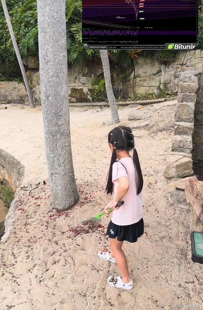 演员王阳明随妻子回娘家澳洲过年，一家三口同框，蔡诗芸气质真好（组图） - 8