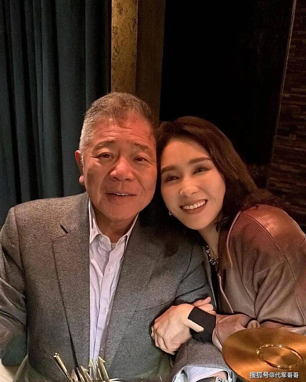 54岁黎姿近况曝光!嫁大15岁残疾富豪生3个女儿,如今成人生赢家(组图) - 6