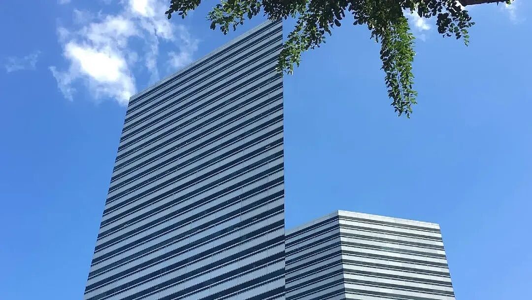 比纸还薄的摩天大楼?新加坡150米高地标,侧面薄得像不存在!网友:一眼震撼(组图) - 7