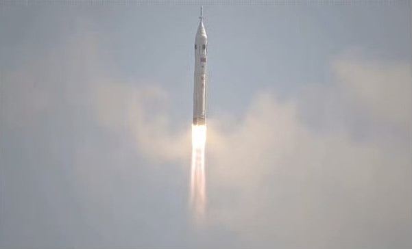 中国载人登月任务新突破!长征十号与梦舟飞船首次飞行试验成功(组图) - 2