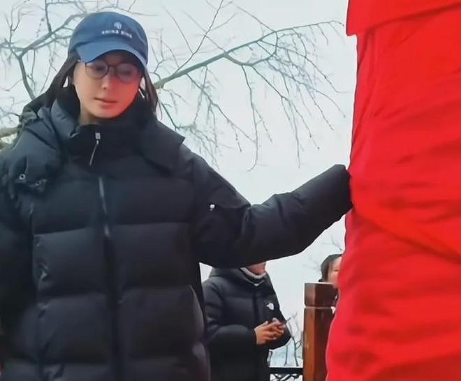 大孤山风波愈演愈烈！超50位明星扎堆前往，名单曝光网友呼吁深挖（组图） - 11