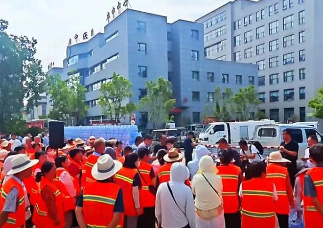 河南一企业春节放假21天，“禁止加班、禁止打扰同事”！老板回应：员工放假，自己家人守厂（组图） - 2