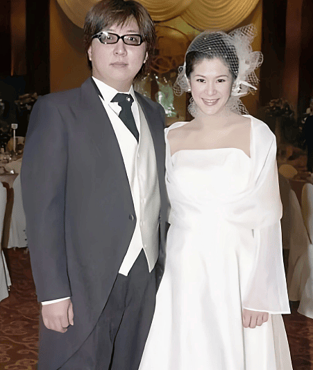 袁惟仁前妻被告知不要去灵堂,称是遗属通过孩子转达(组图) - 2