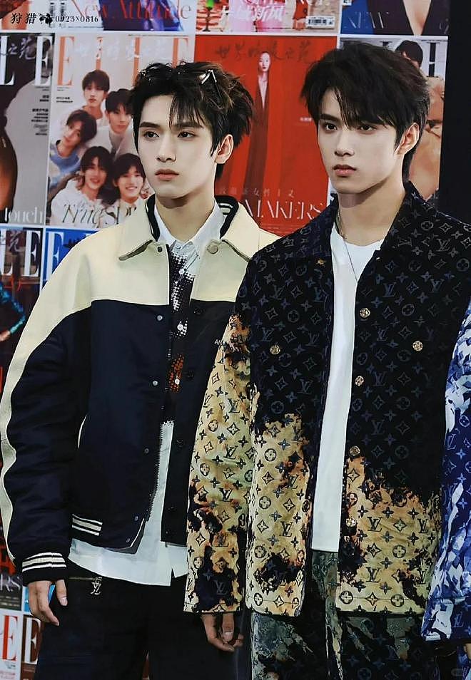 严浩翔刘耀文耍帅零帧起手！满眼是对自己颜值的欣赏（组图） - 7