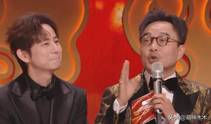 湖南卫视小年夜春晚遭吐槽!假唱穿帮、小品无聊,收视勉强破1%(组图) - 18