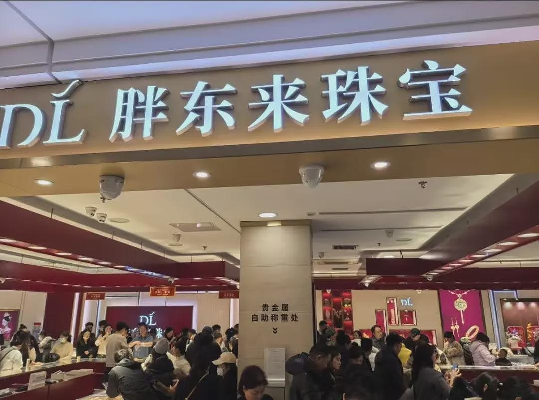 于东来退休前的最后一招,让中国男人“逛一次胖东来花掉半套房首付”(组图) - 7