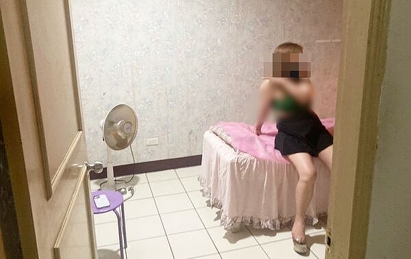 香艳画面！泰、越捞金女藏1楼1凤，警破门抄查销魂价码曝（组图） - 3