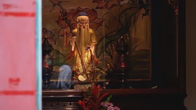 台湾Z世代:我们到庙里“拜月老”求K-pop演唱会门票(组图) - 6
