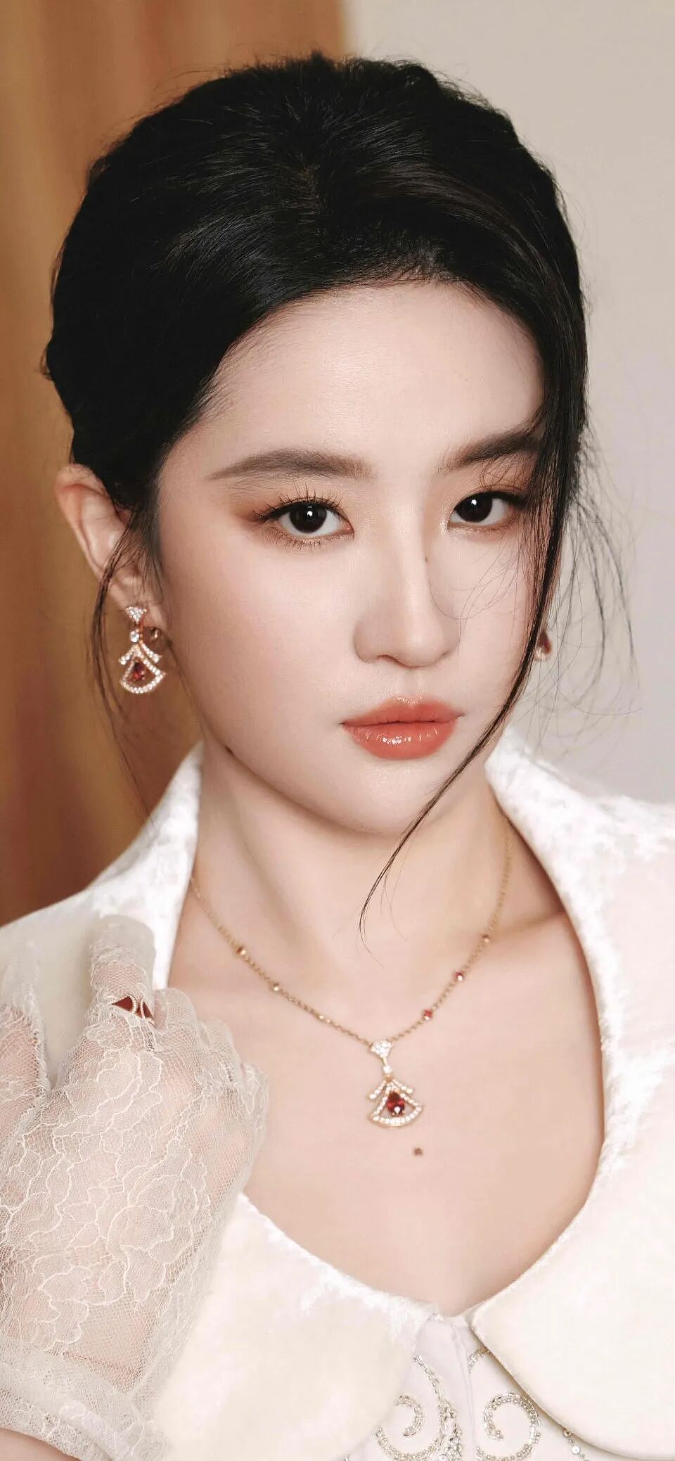 【美女】美女明星来了，看看有你喜欢的没？（组图） - 1