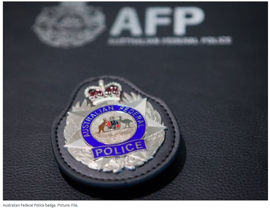 阿德机场入境被捕，一男子恐判25年监禁；南澳今年Anzac Day不会迎来长周末（组图） - 1
