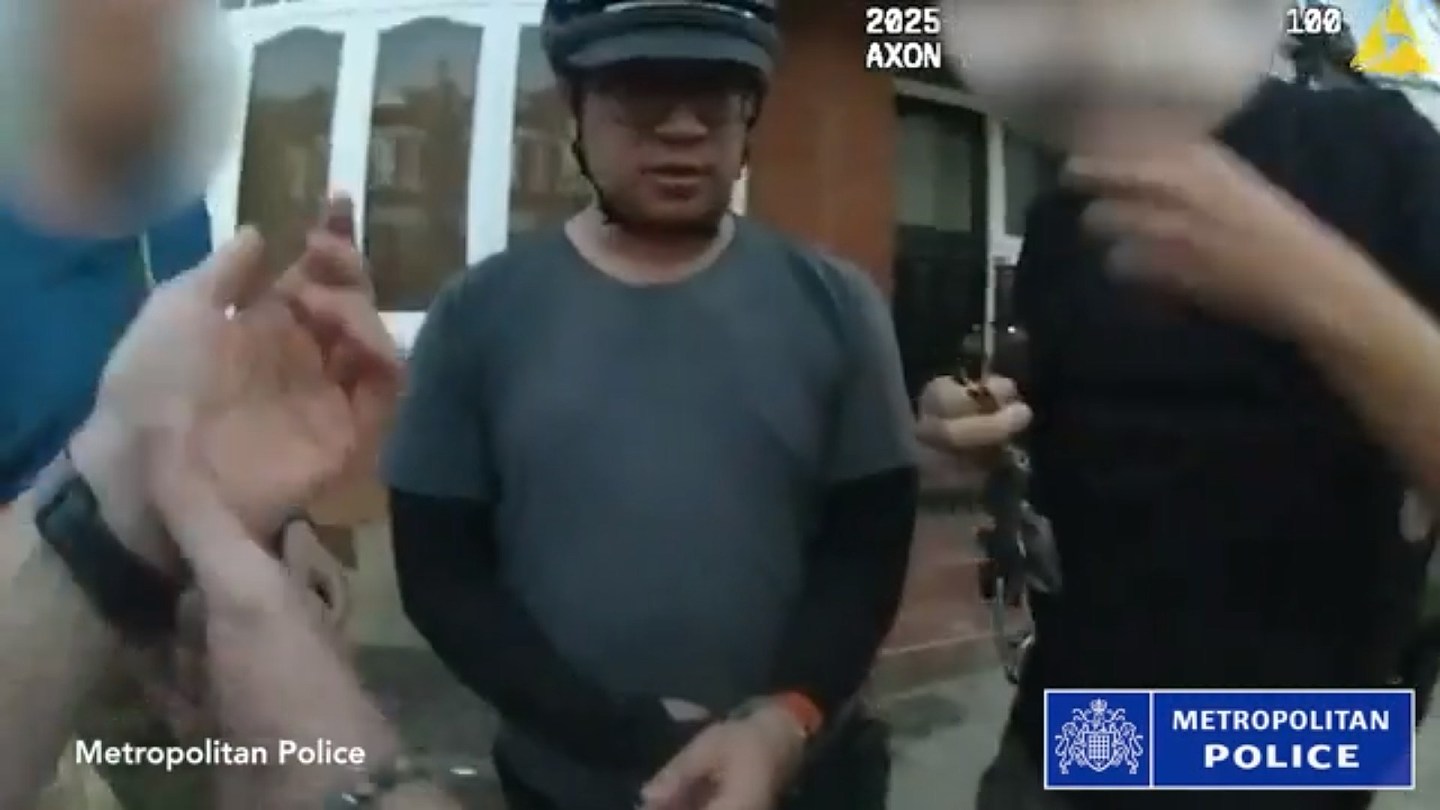 英国华裔男子性侵儿童判囚18年!曾任职小学及托儿所,犯罪近20载(组图) - 2