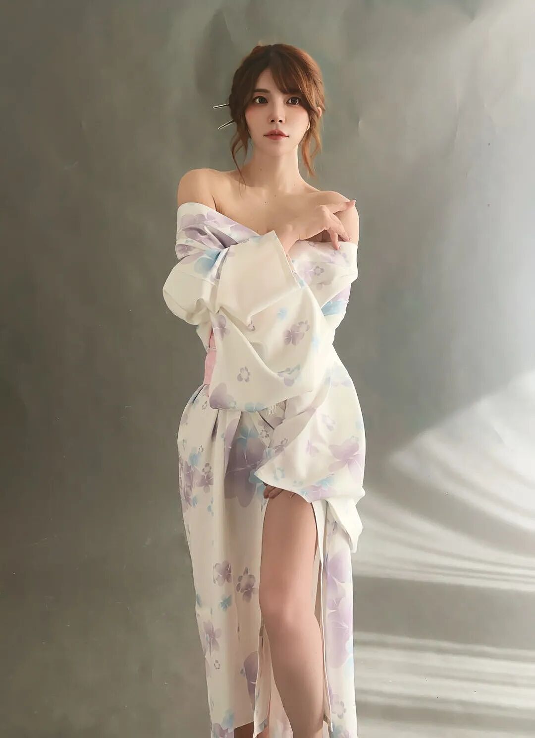 【美女】E杯童颜女神！暗黑天后写真（组图） - 17