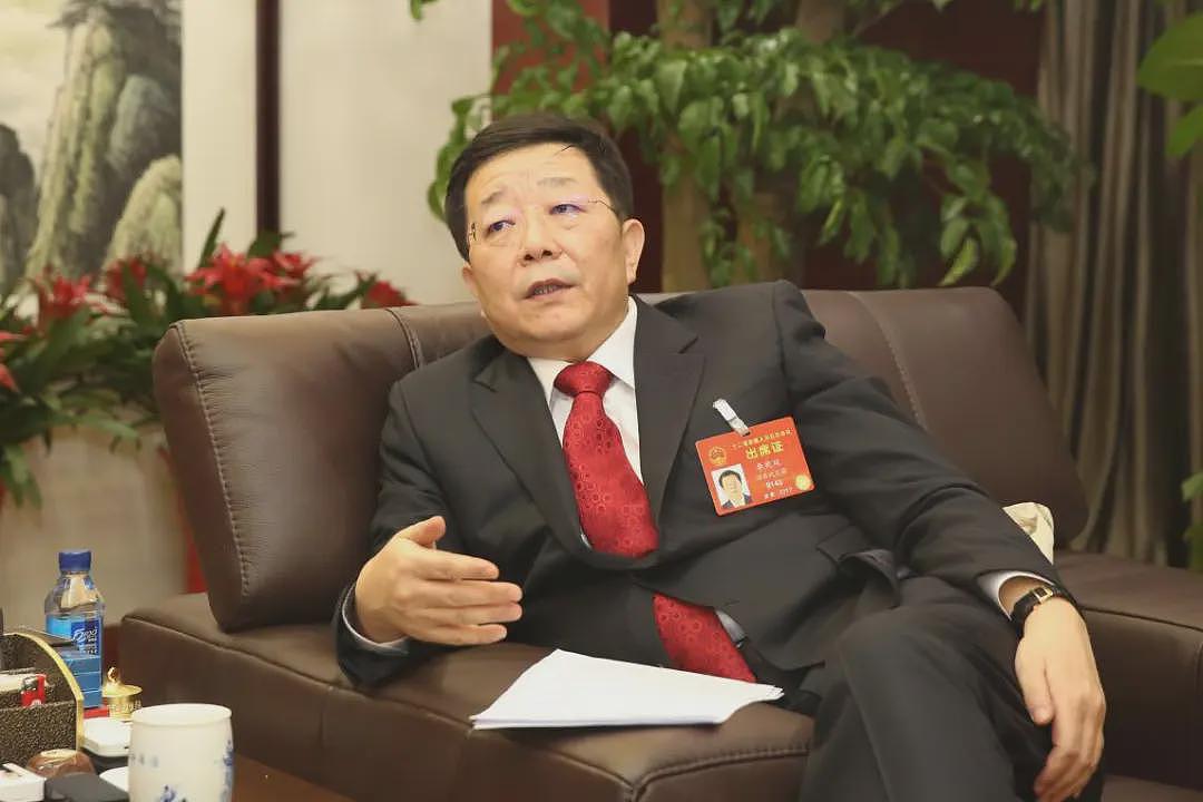 资本大佬李兆廷遭公安拘留!身家超200亿元,此前因欺诈发行等被罚5.9亿元并终身市场禁入(组图) - 2