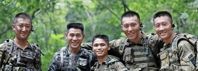 1.5米身高破格入伍，2秒放倒彪形大汉，吴京都敬畏三分（组图） - 29