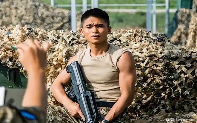 1.5米身高破格入伍，2秒放倒彪形大汉，吴京都敬畏三分（组图） - 35