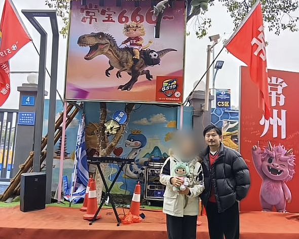 72岁母亲替已故儿女看乐山大佛,网友暖心留言(组图) - 14