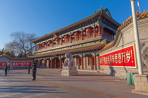 中国老干部看望名单公布:朱镕基97岁,另一位前常委108岁还活着(图) - 1
