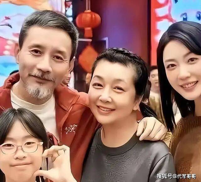 58岁江珊，再婚嫁田小洁，和女儿定居美国（组图） - 6