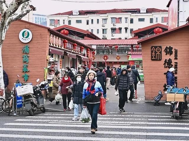 黄仁勋带火的水果摊主，今年春节怎么过？（组图） - 4