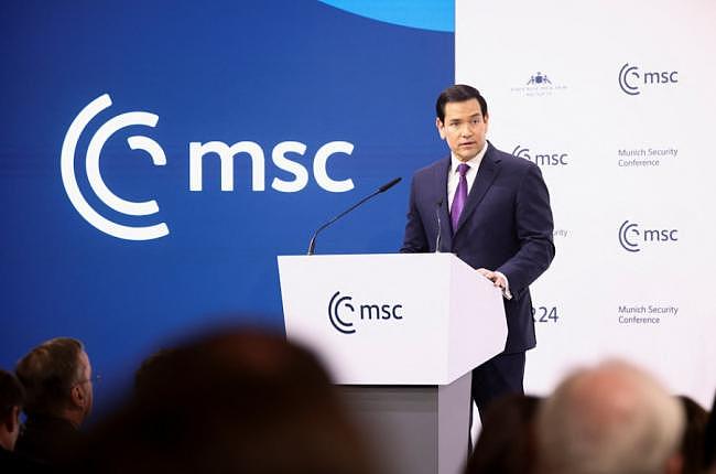 去年万斯气哭主席,今年的卢比奥却带来满满的爱:我们永远是欧洲的孩子(图) - 1