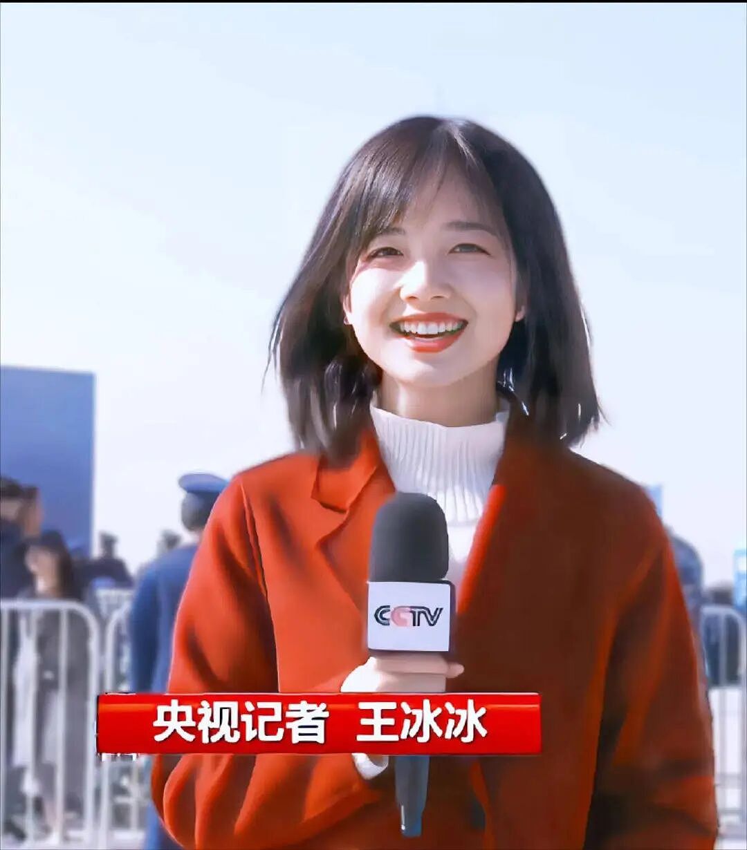 【美女】全国十大当红女主播!马凡舒沈梦辰张纯烨龙洋都美若天仙(组图) - 3