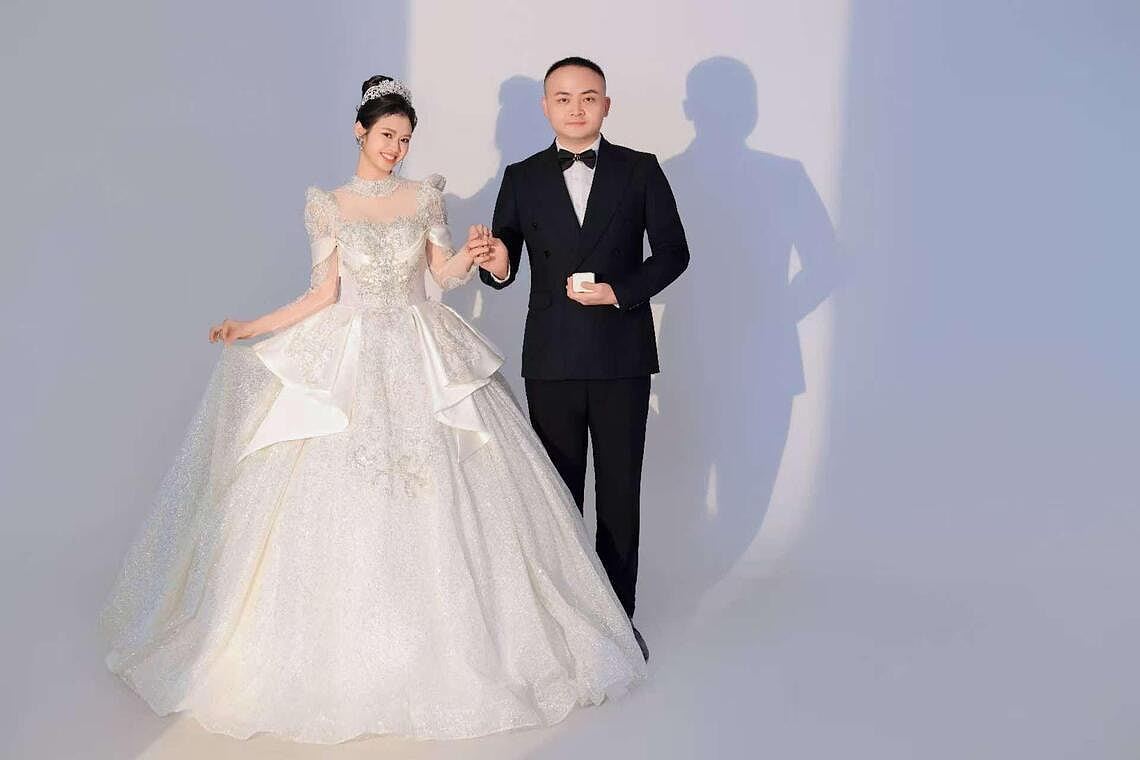 “发誓不娶中国女人!”性价比高对我青眼相加,更多中国男娶外国女(组图) - 7