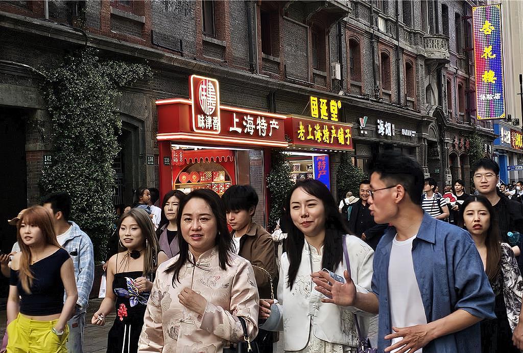 陆媒：海外华人回国过年，把海外找不到的统统带走（图） - 1
