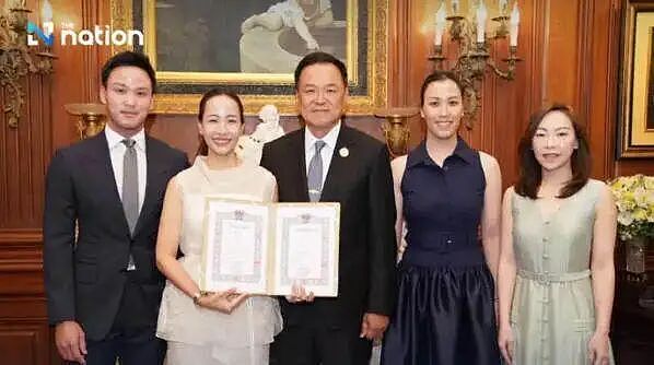 泰国总理与恋爱4年的女友结婚，夫人来自华裔家庭（组图） - 1